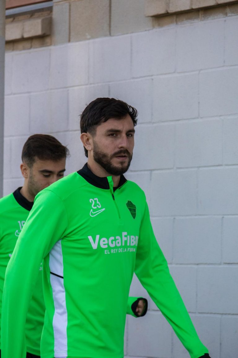 40acc6ec-1813-43b8-be66-e6941d3fdbb7