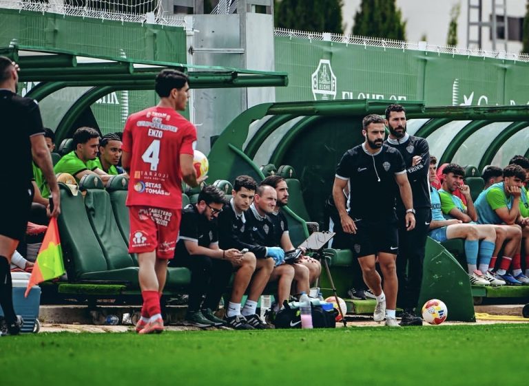 El Elche Ilicitano mantiene su bloque: continuidad total en el cuerpo técnico para la temporada 2026/27
